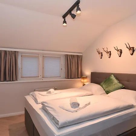 Penthouse Mountain And View, Terrace, Aircondition, Incl Summer Card Τσελ αμ Ζέε