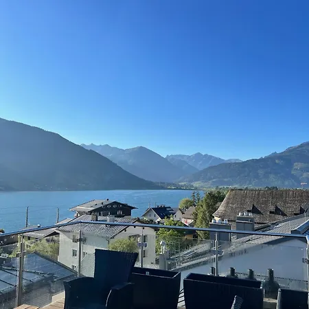 Penthouse Mountain And View, Terrace, Aircondition, Incl Summer Card Apartmán