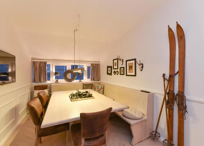 Penthouse Mountain And View, Terrace, Aircondition, Incl Summer Card 滨湖采尔