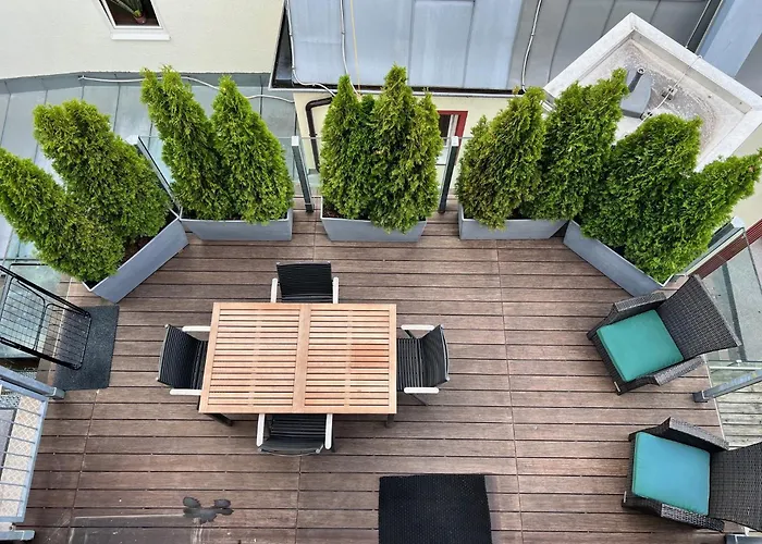 公寓 Penthouse Mountain And View, Terrace, Aircondition, Incl Summer Card 滨湖采尔